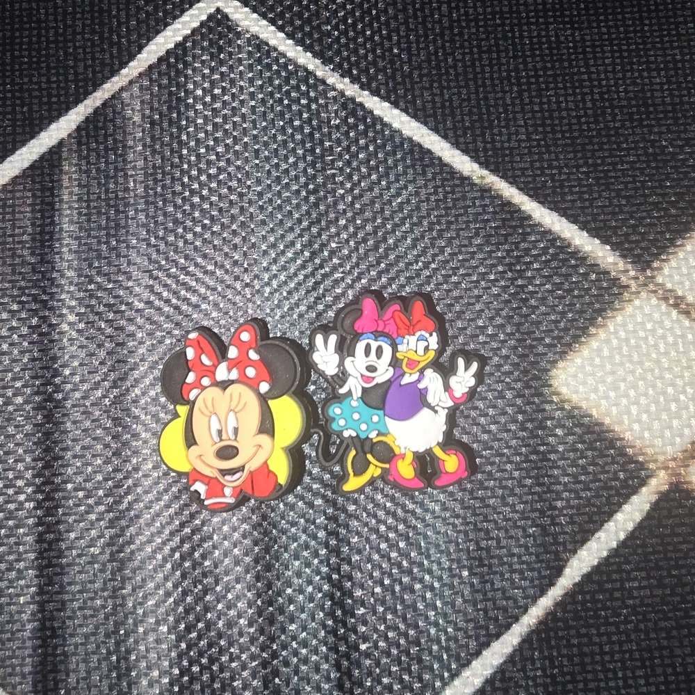 Minnie and Daisy Shoe Charms Set